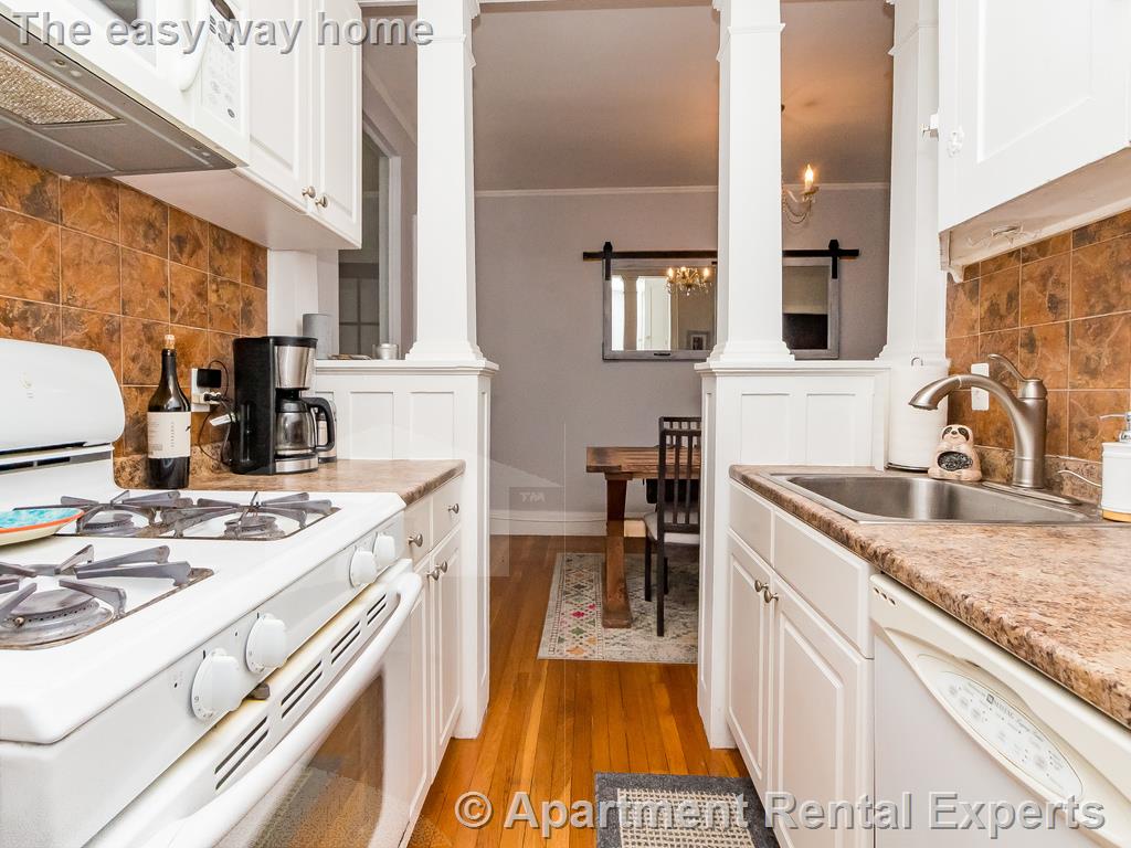 285 Harvard St, Central Square