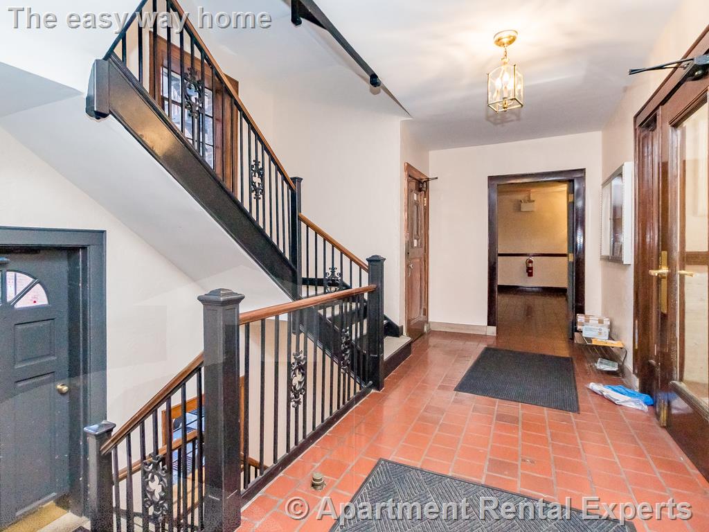 285 Harvard St, Central Square