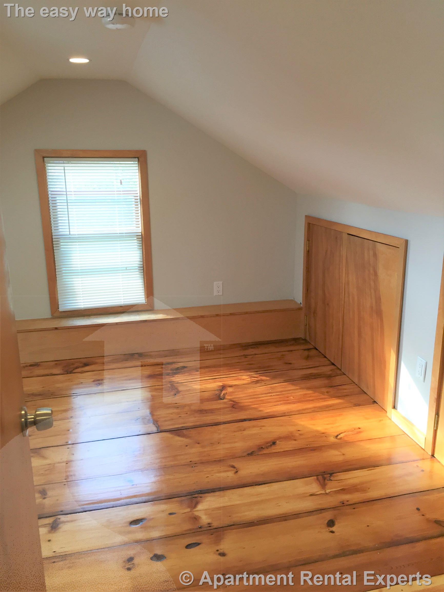 132 Columbia St, Central Square