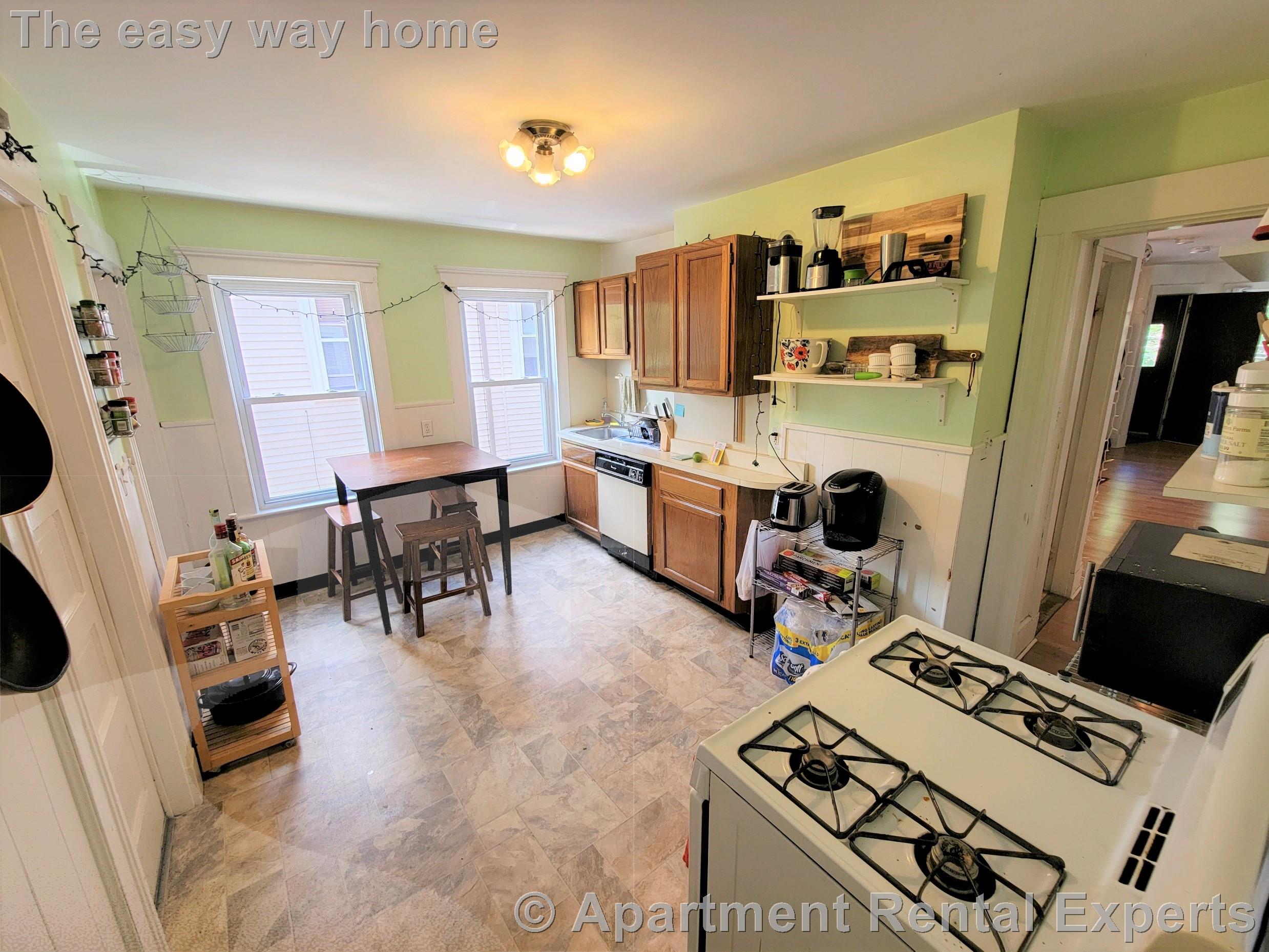 65 Winslow Ave, Davis Square