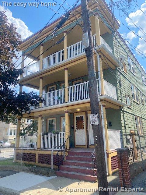 4 Edgar Ct, Winter Hill