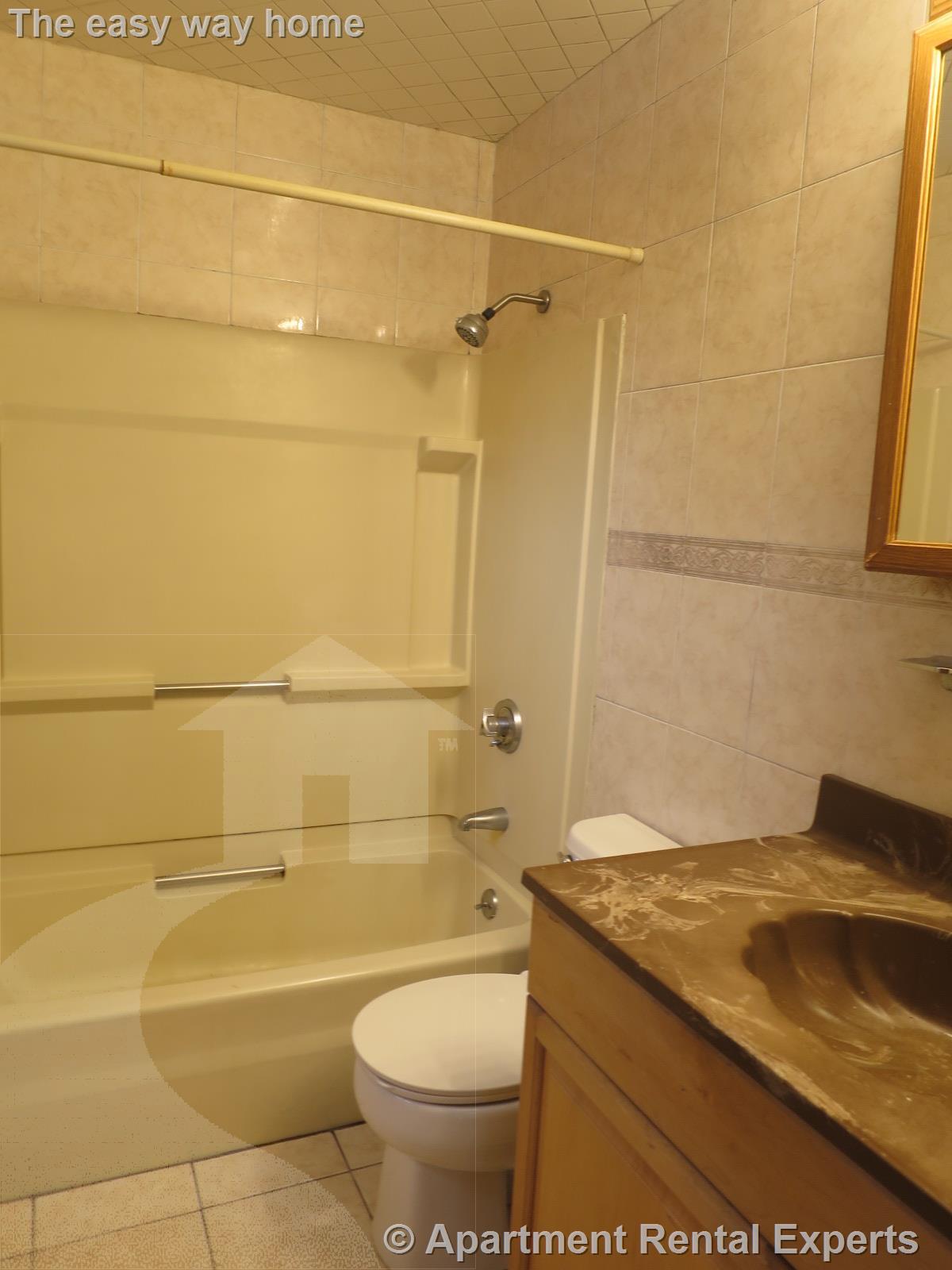 45 Winchester St, Tufts