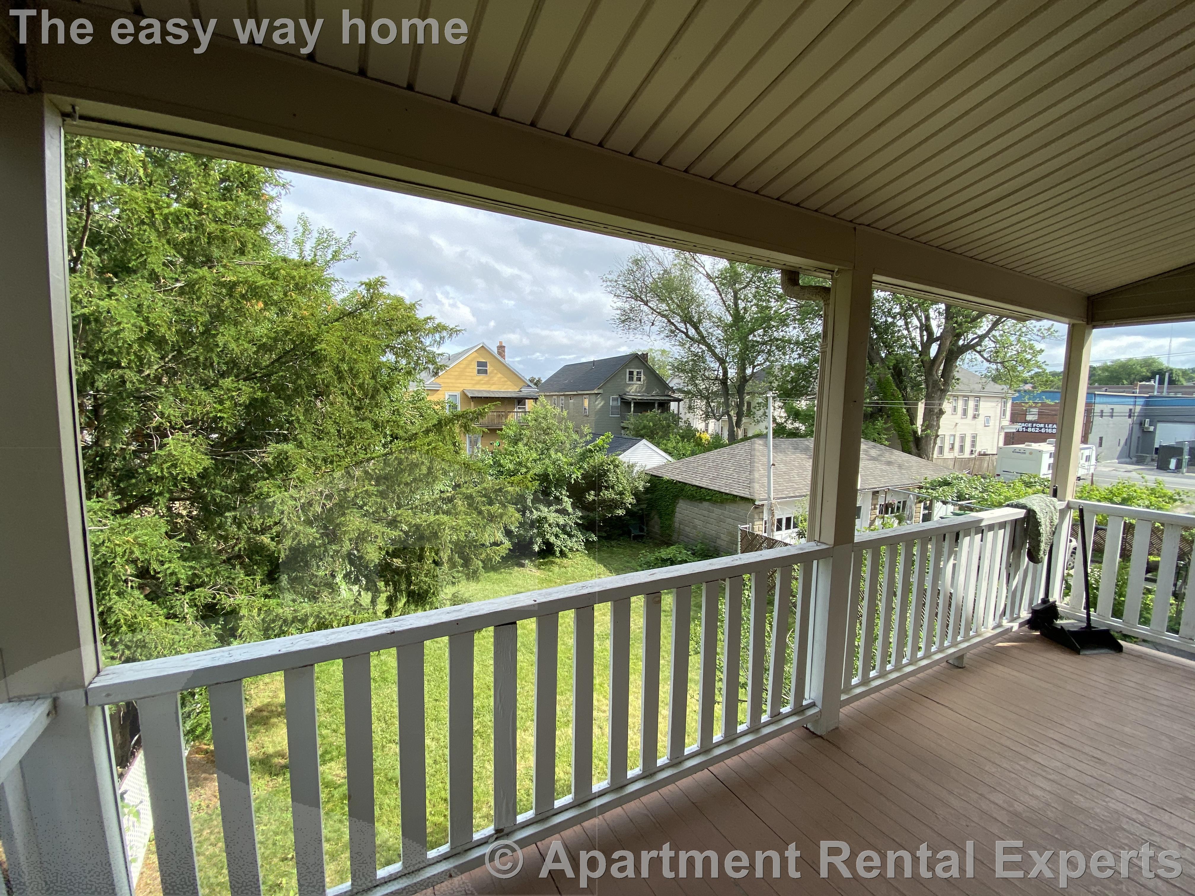 270 Harvard St, Tufts