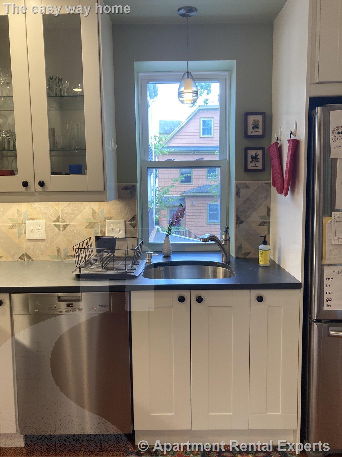 45 Banks St, Porter Square