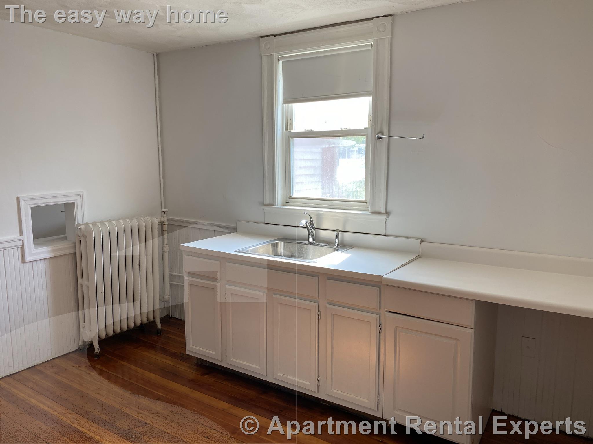 702 Broadway, Ball Square