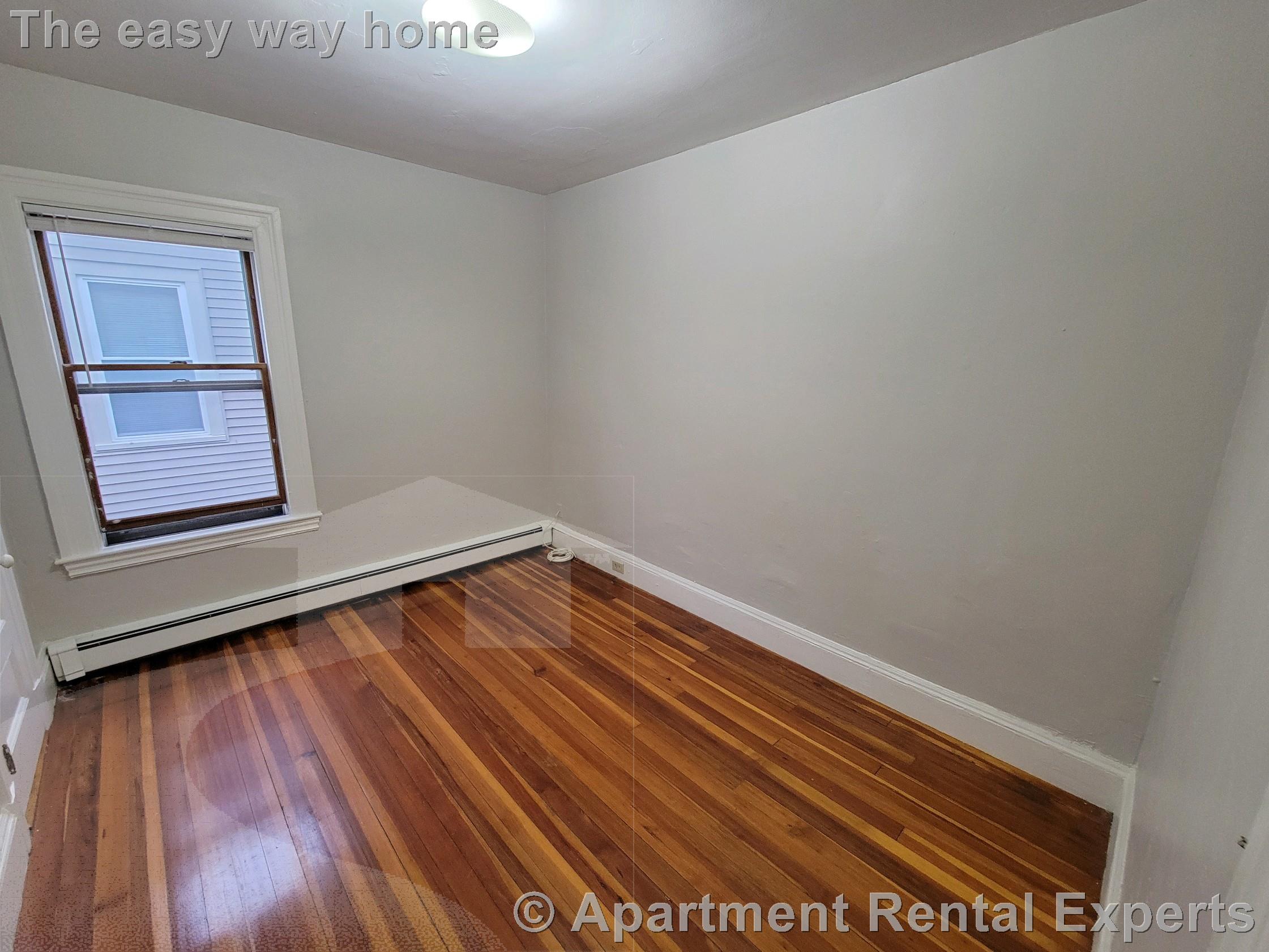 94 Boston Ave, West Medford