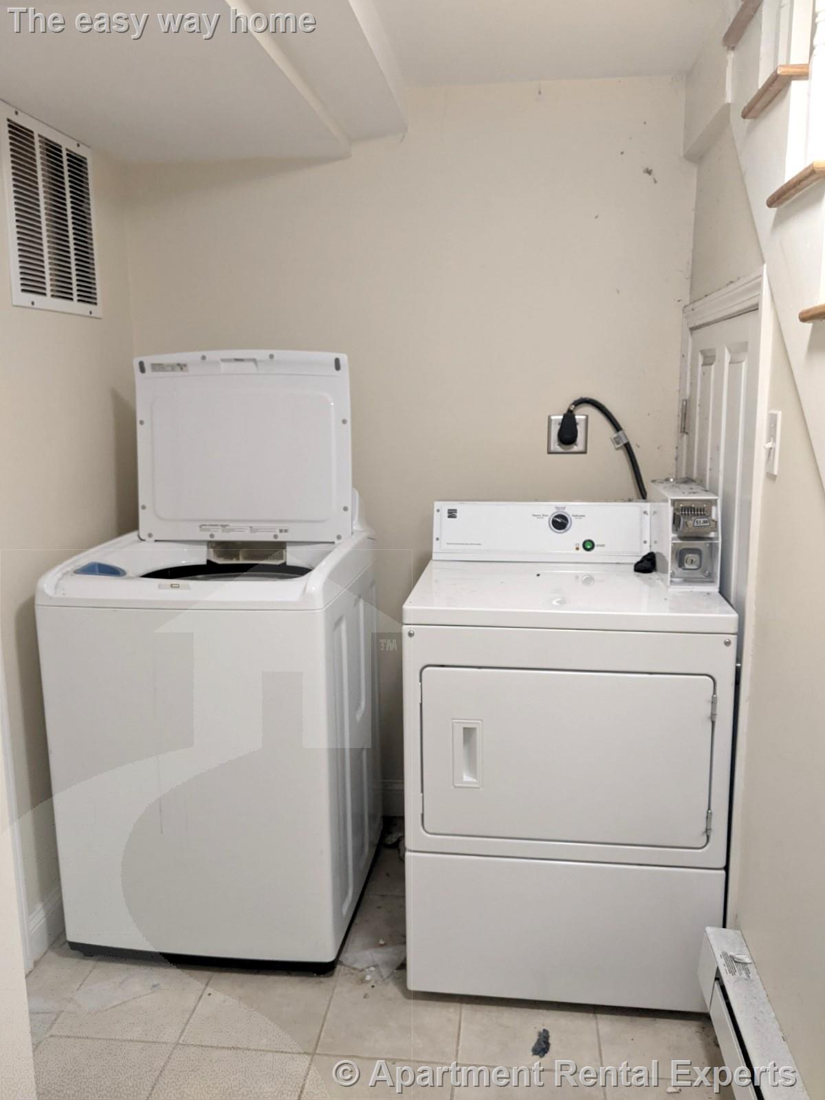 142 Holland St, Davis Square