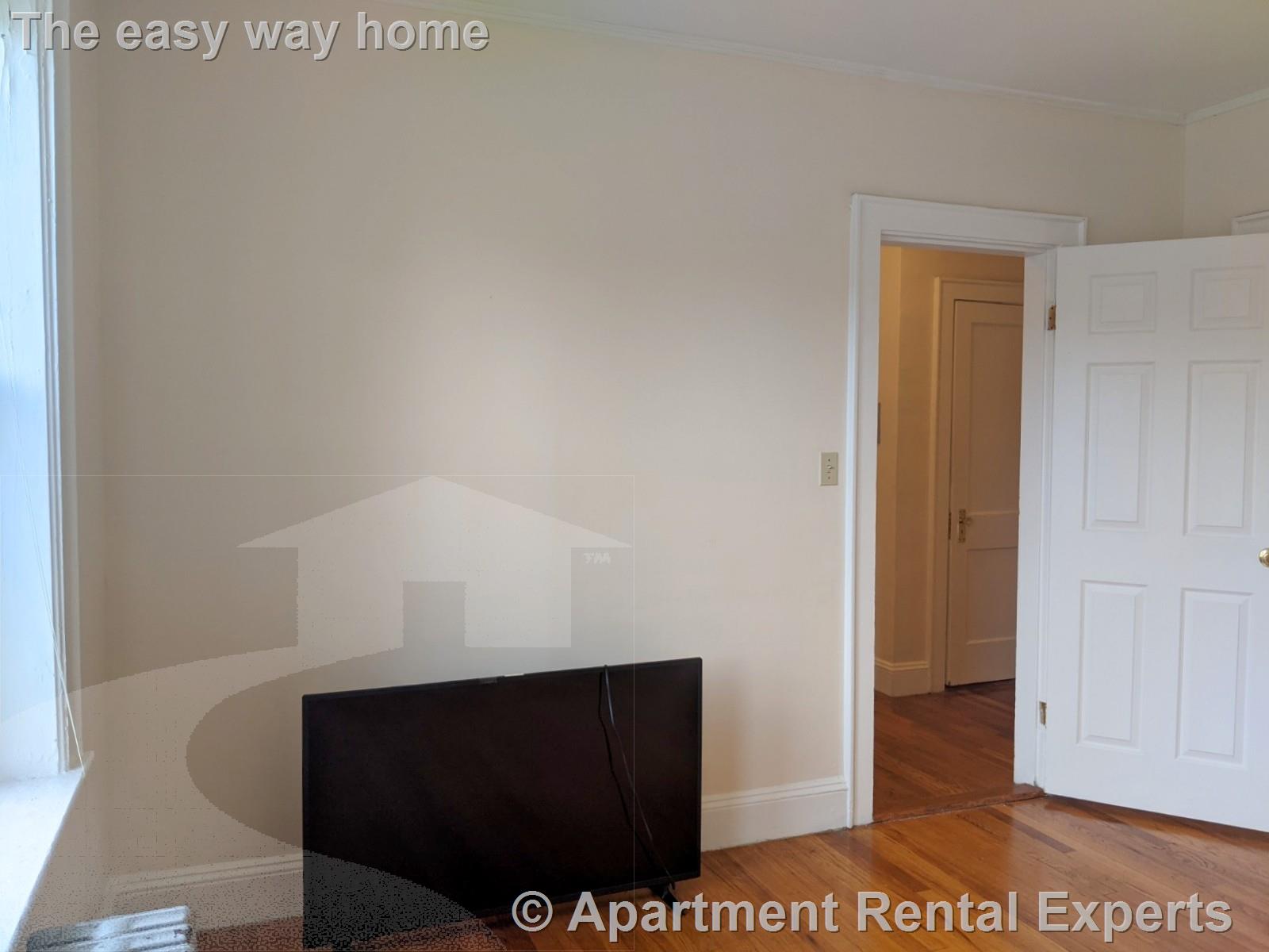 4 Cogswell Ave, Porter Square