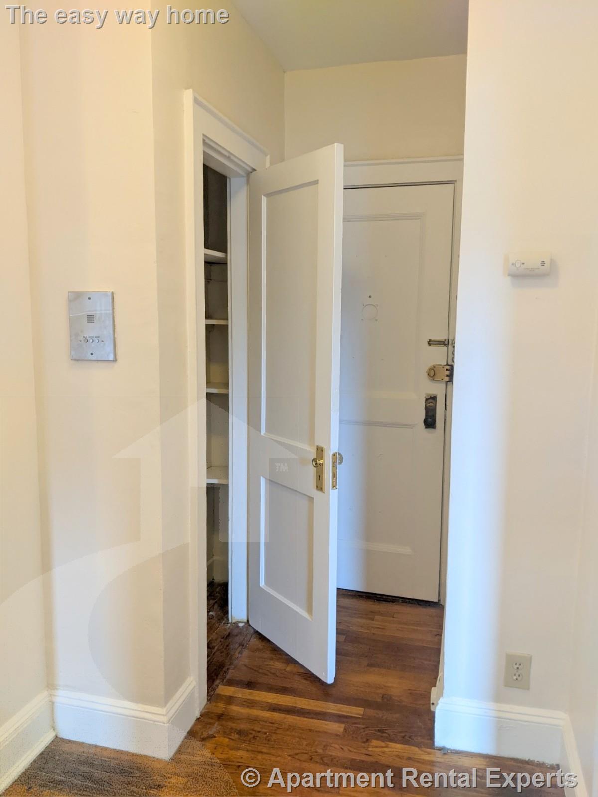 4 Cogswell Ave, Porter Square