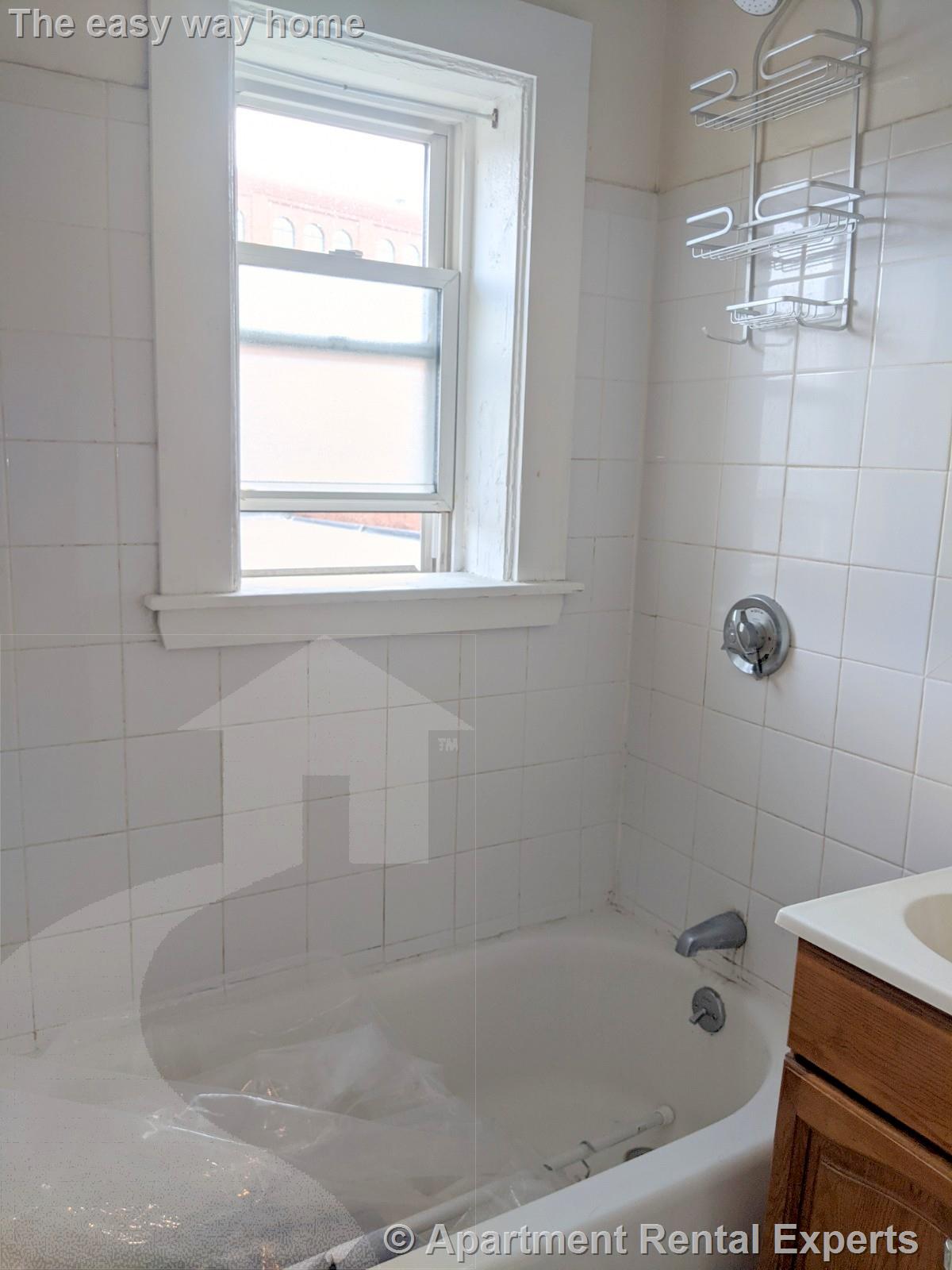 4 Cogswell Ave, Porter Square