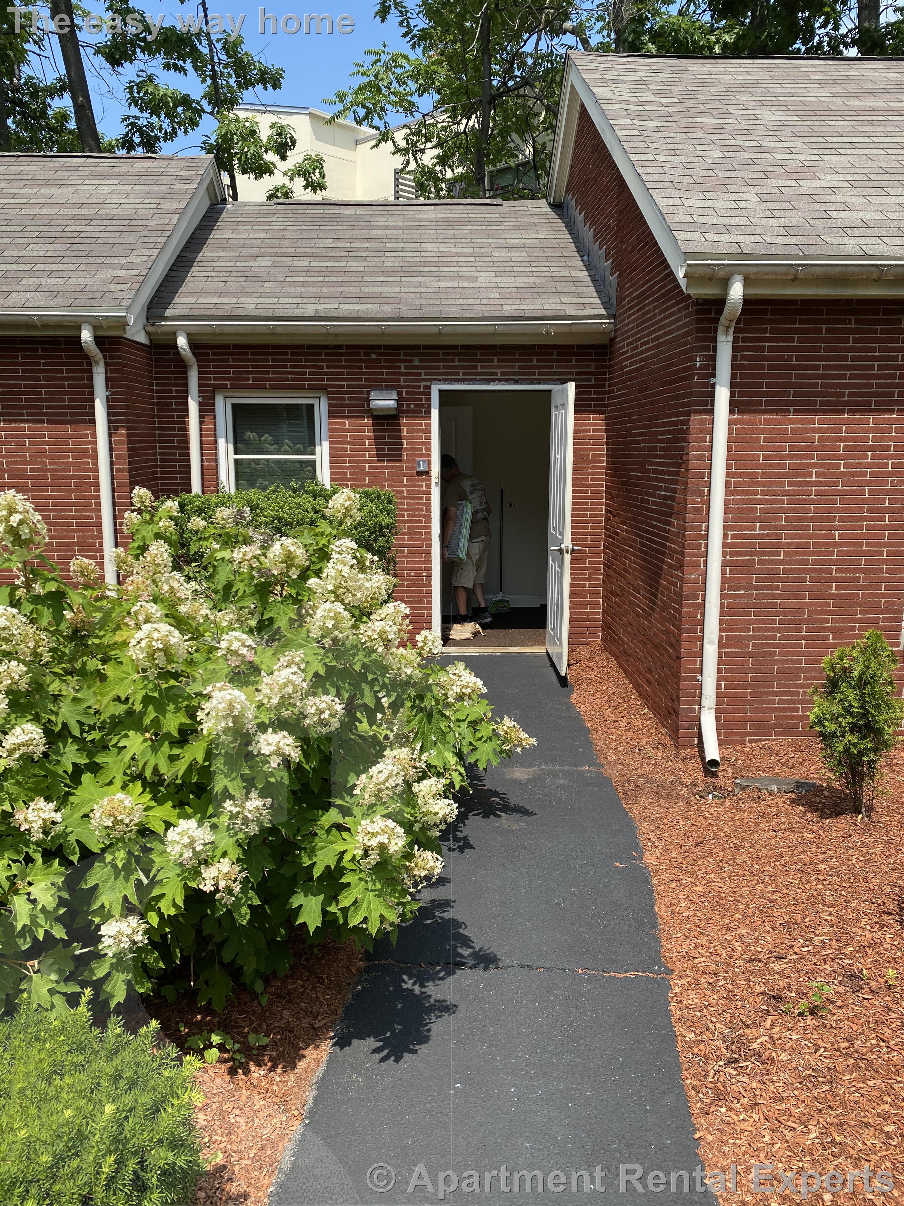 312 Rindge Ave, North Cambridge