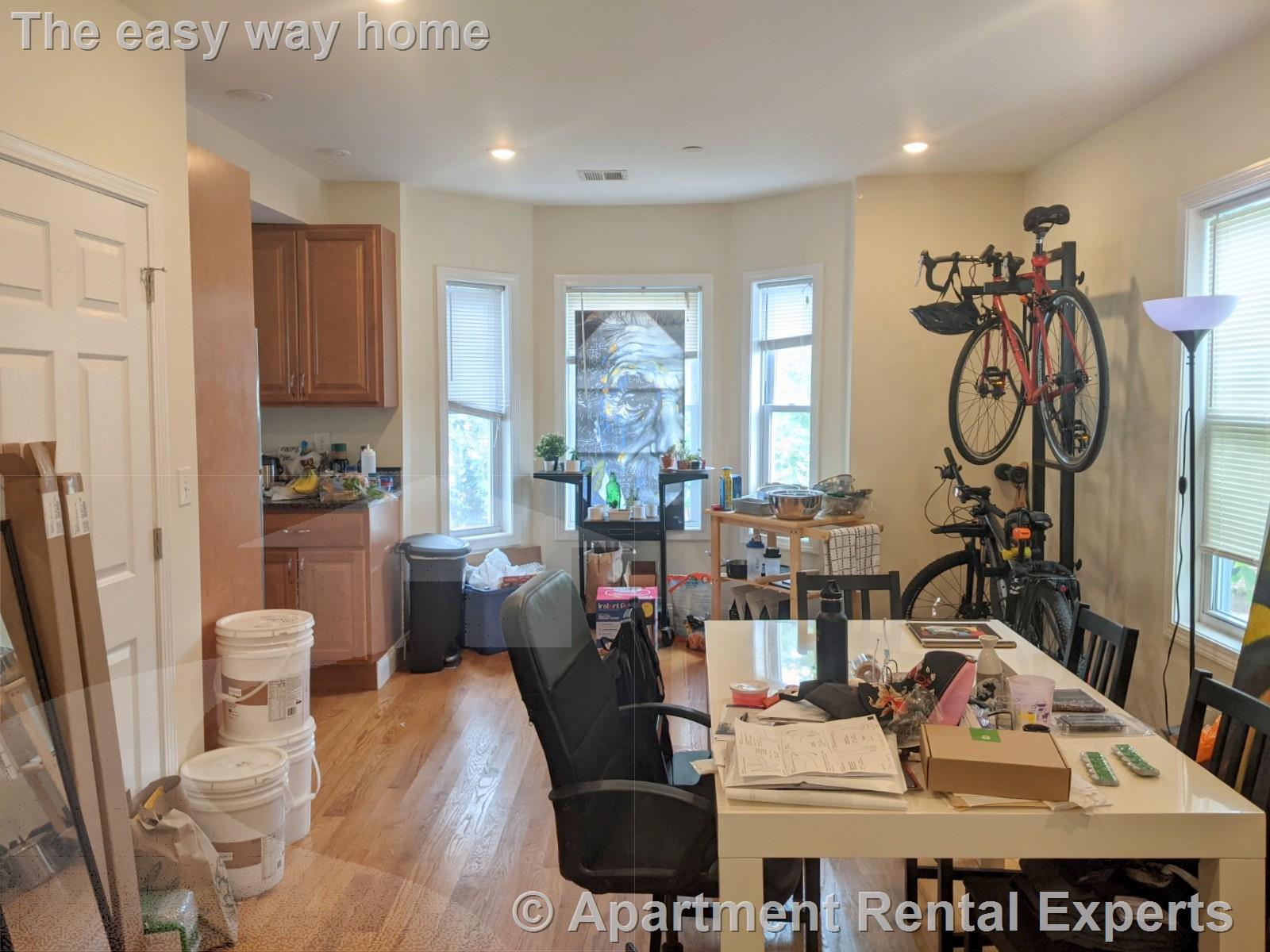 142 Holland St, Davis Square