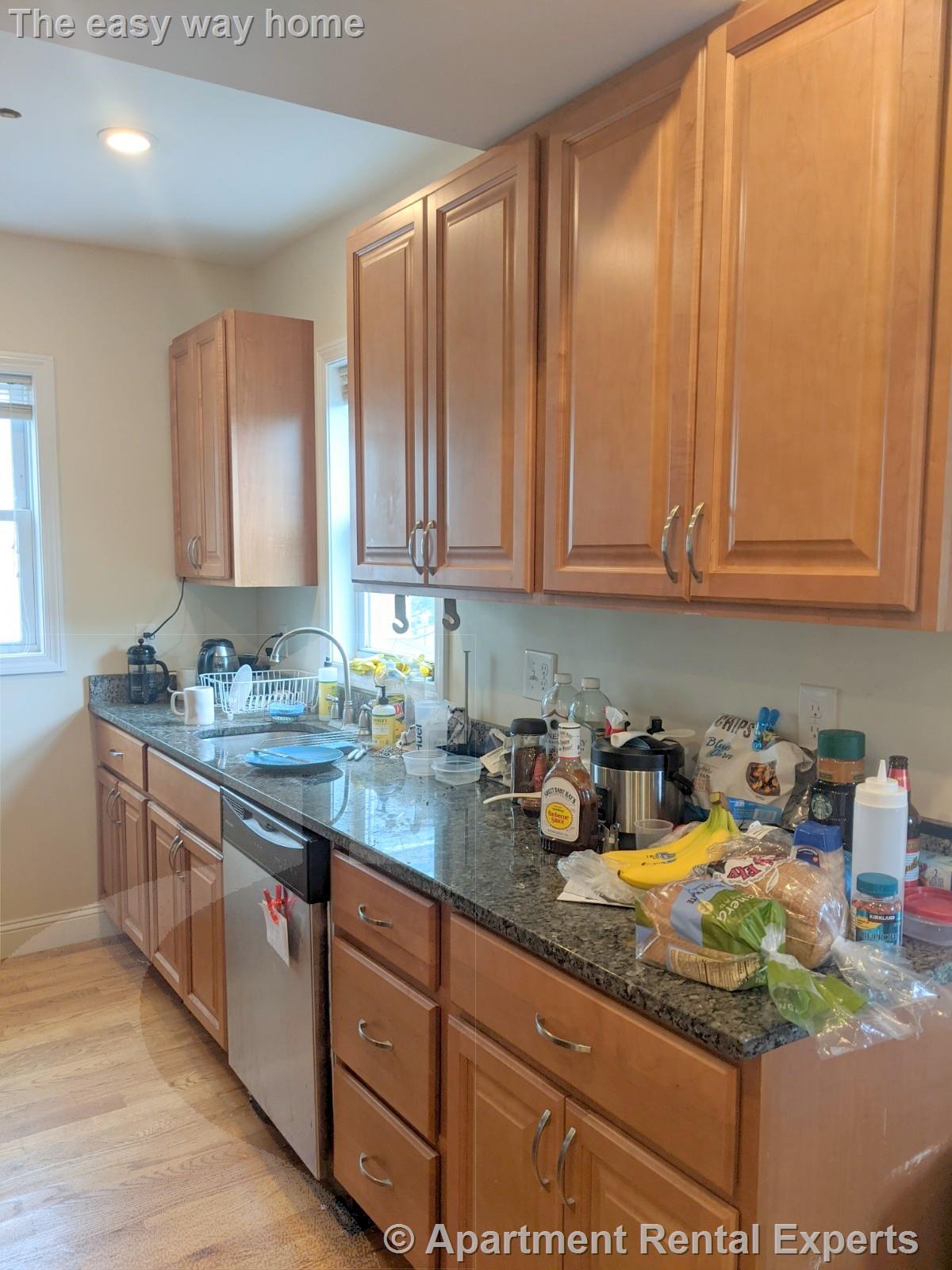 142 Holland St, Davis Square