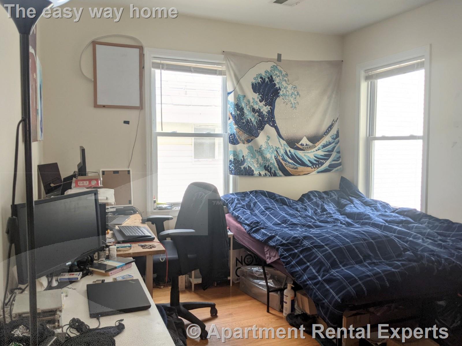 142 Holland St, Davis Square