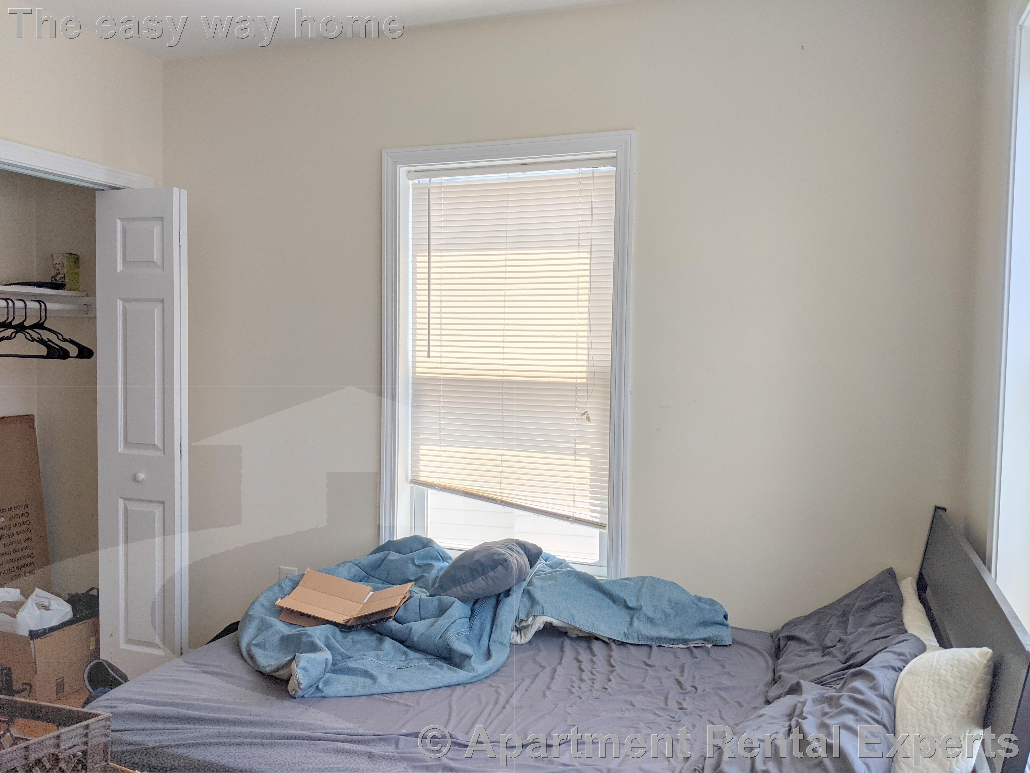 142 Holland St, Davis Square