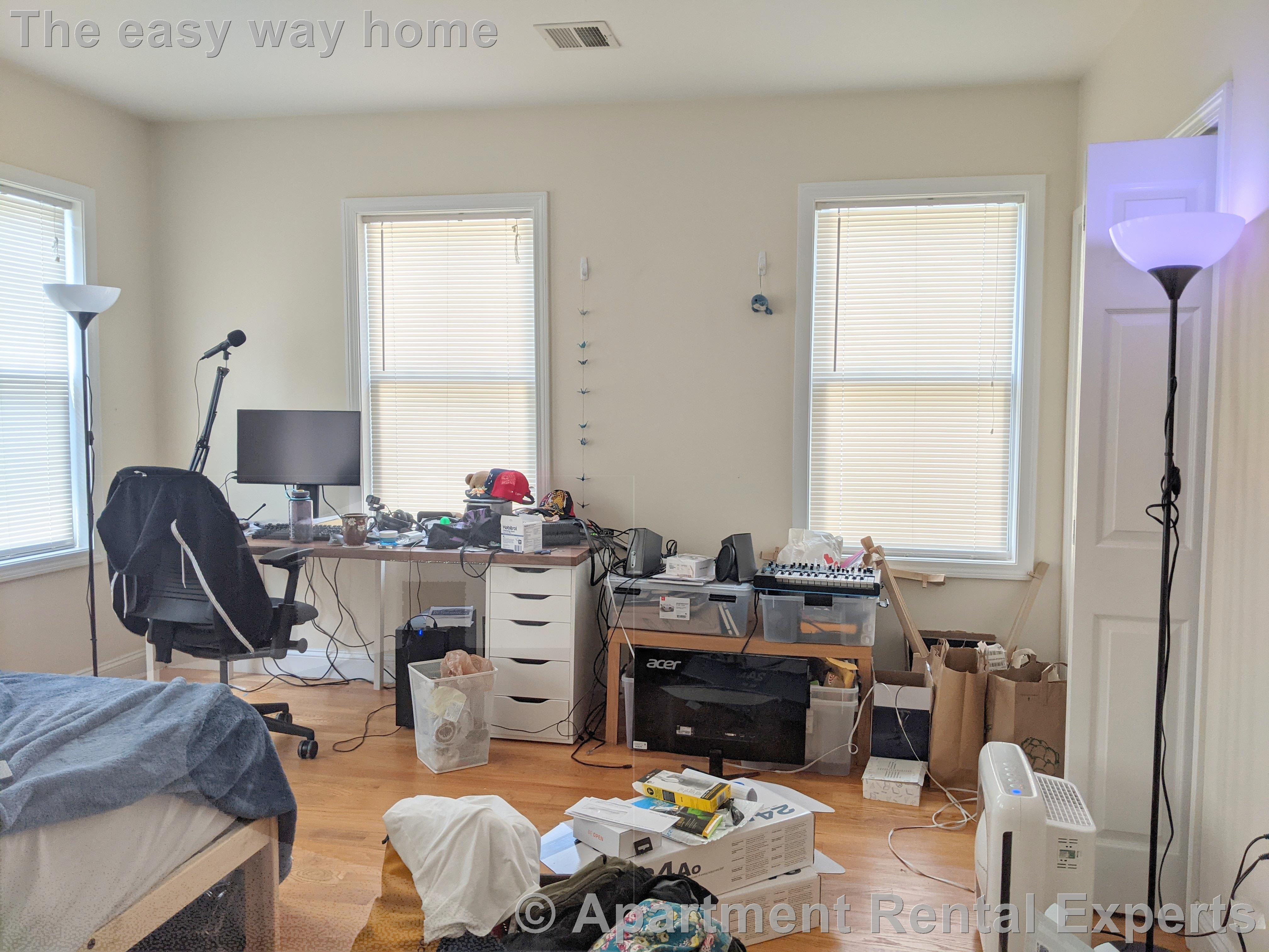 142 Holland St, Davis Square