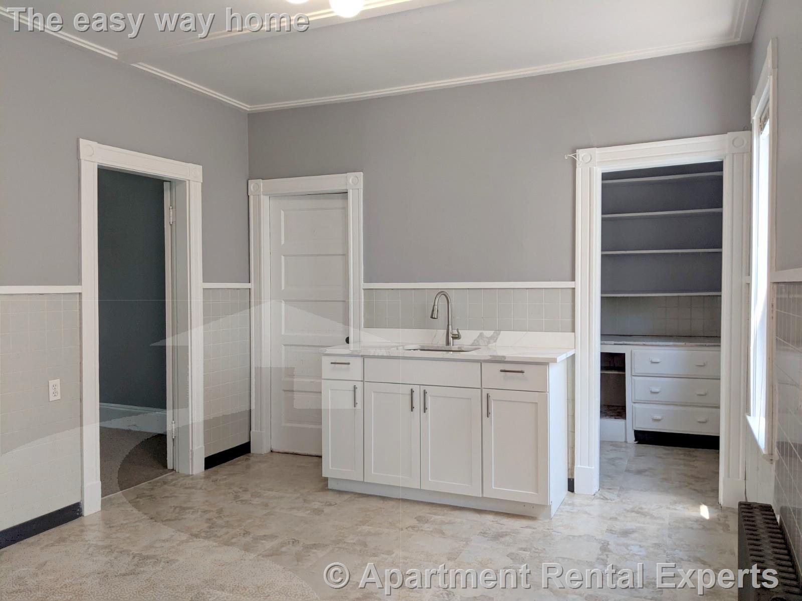 39 Pearson Rd, Tufts