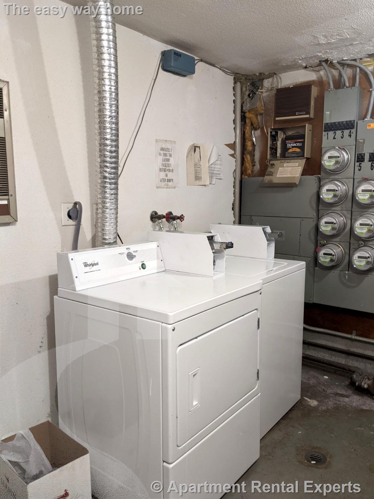 102 Alpine St, Magoun Square