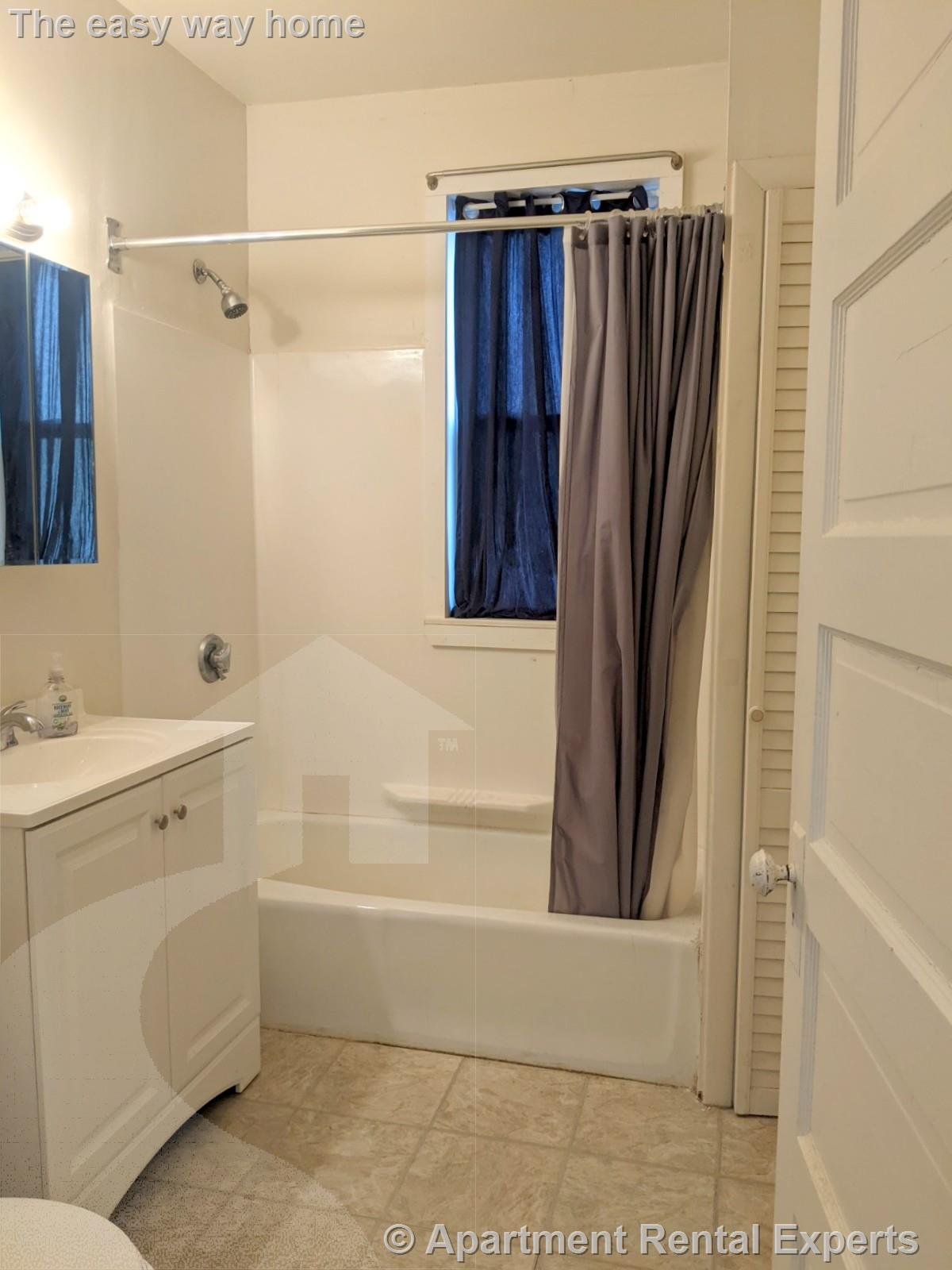 9 Cleveland St, Porter Square