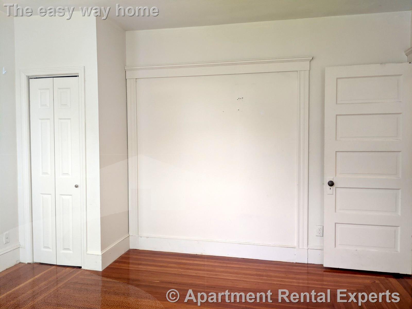 9 Cleveland St, Porter Square