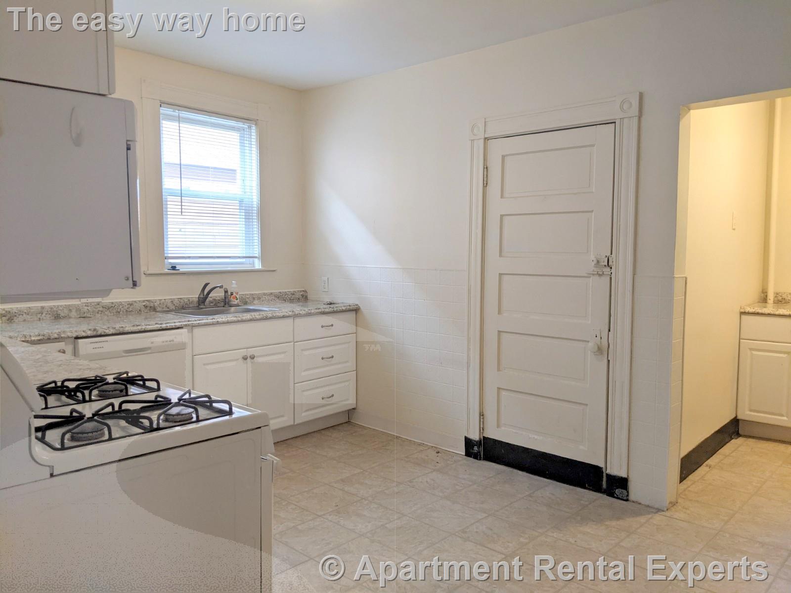 9 Cleveland St, Porter Square