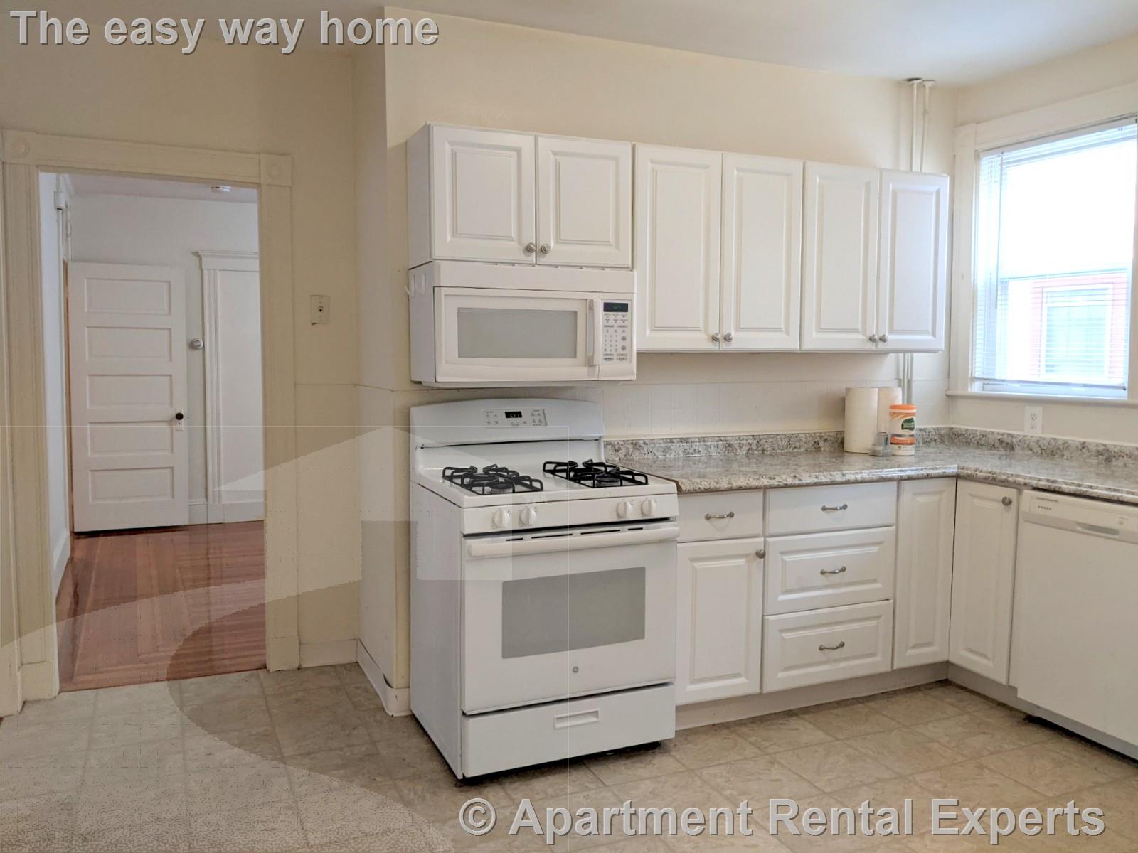 9 Cleveland St, Porter Square