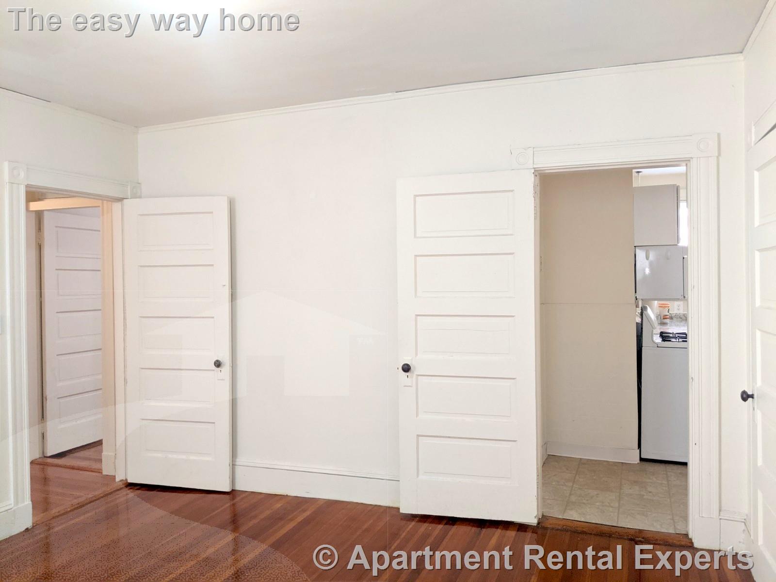 9 Cleveland St, Porter Square