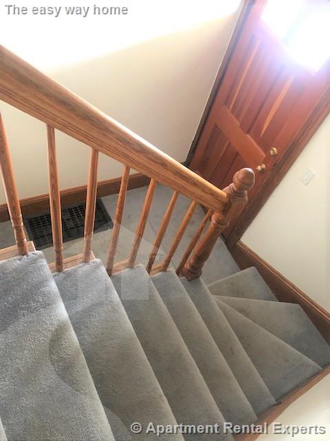 24 Gold Star Rd, Davis Square