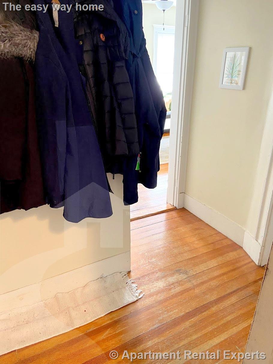 41 Bay State Ave, Davis Square