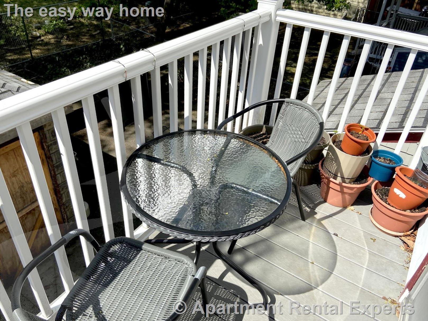 41 Bay State Ave, Davis Square