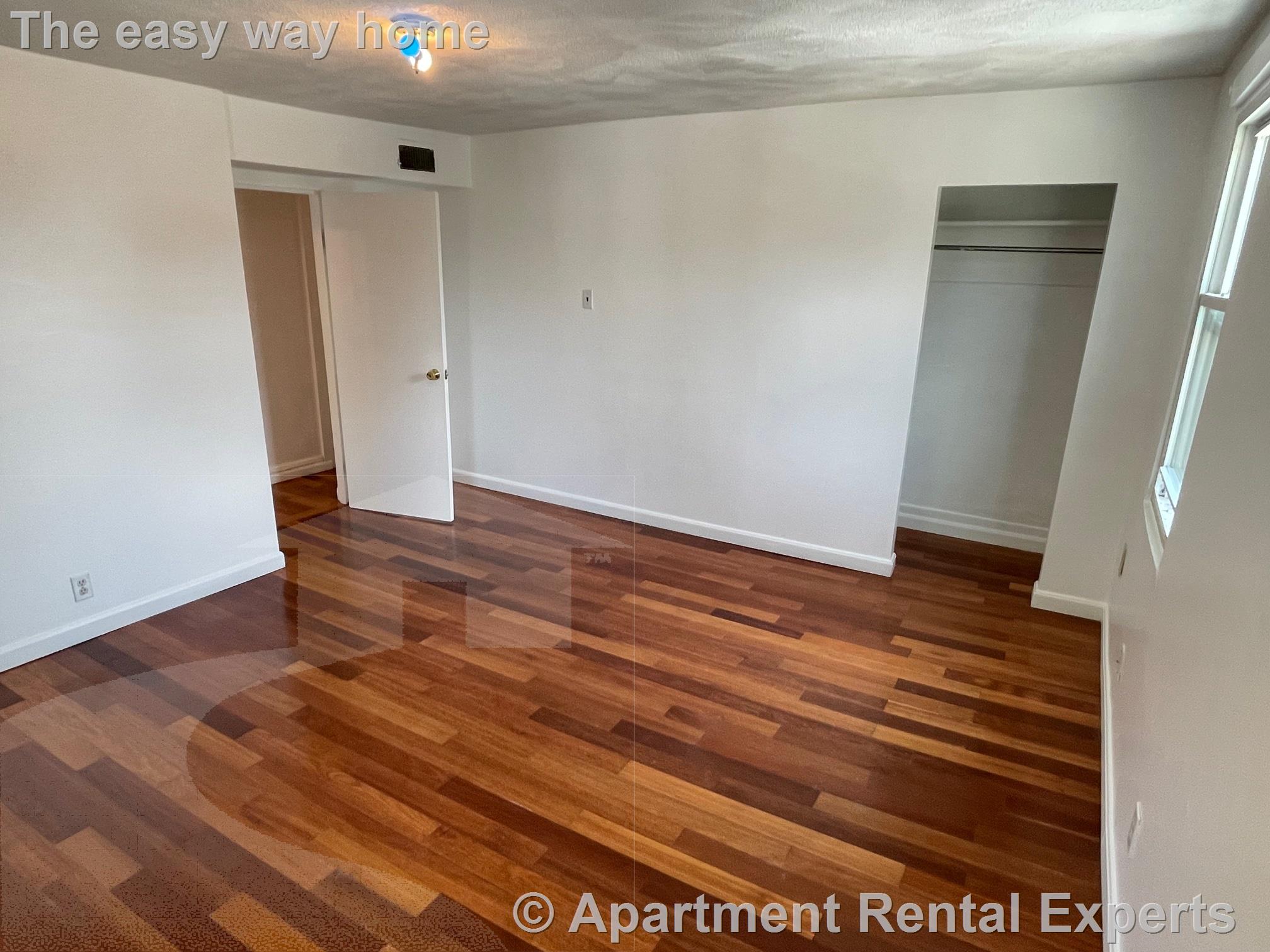 72 School St, Central Square