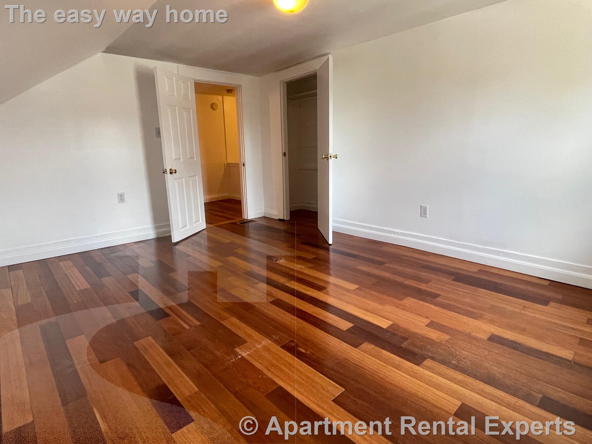 72 School St, Central Square