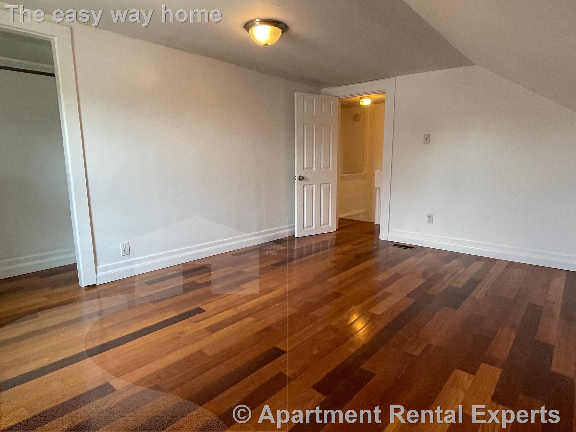 72 School St, Central Square