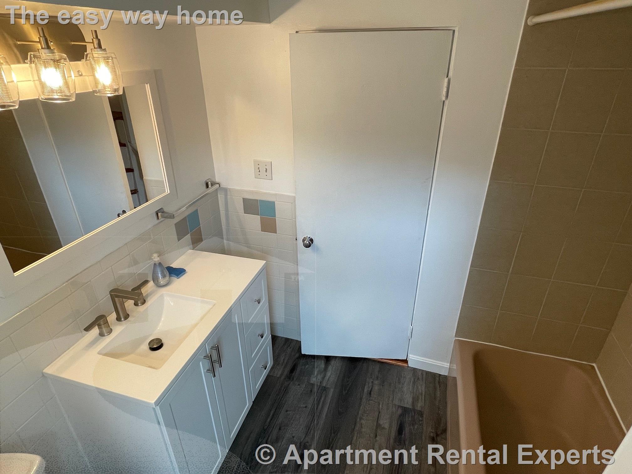 72 School St, Central Square