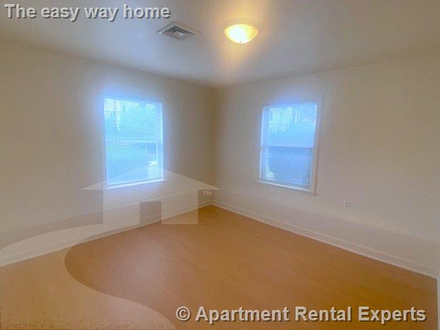 3 Kent Ct, Porter Square