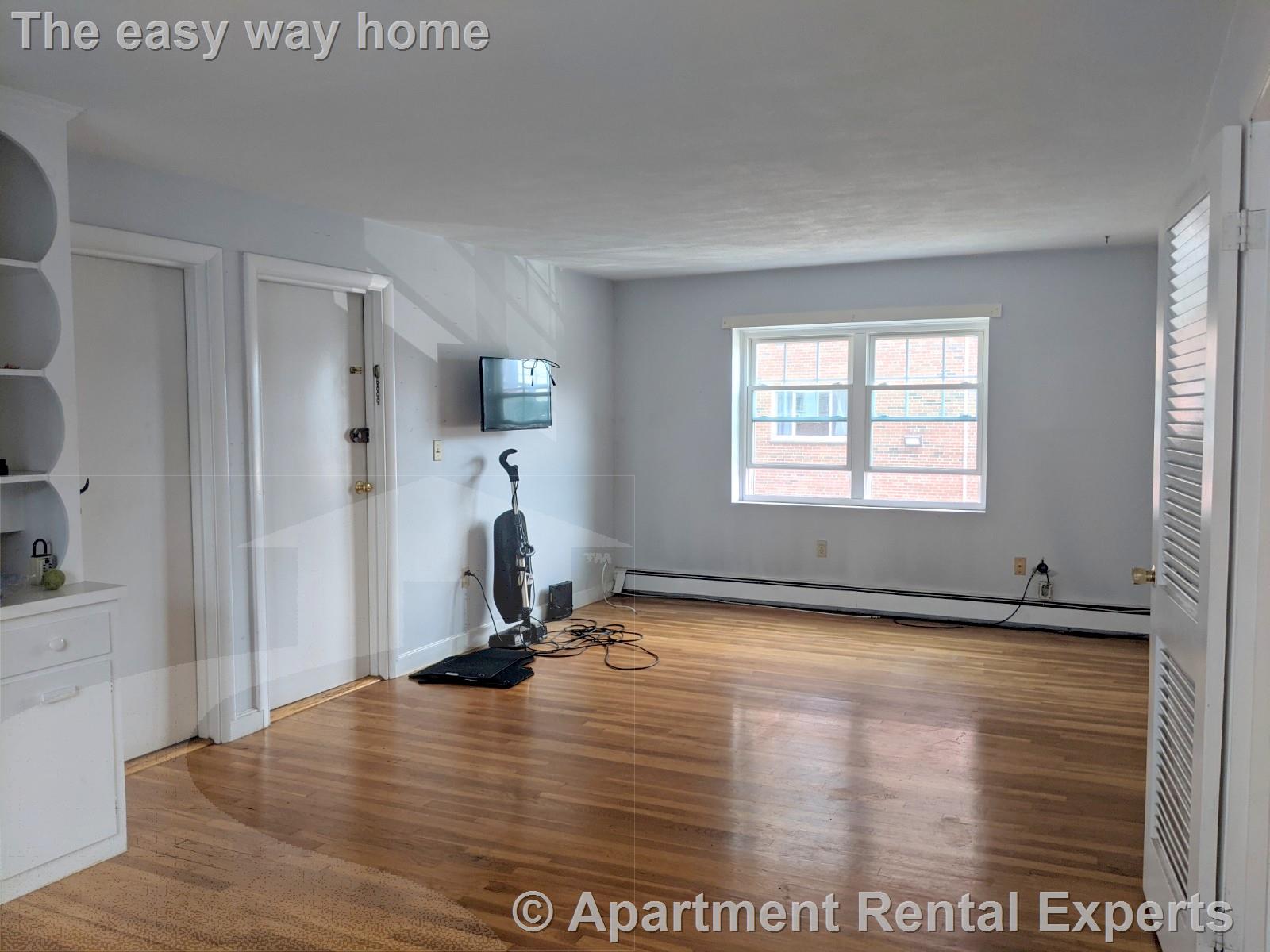 219 Massachusetts Ave, East Arlington