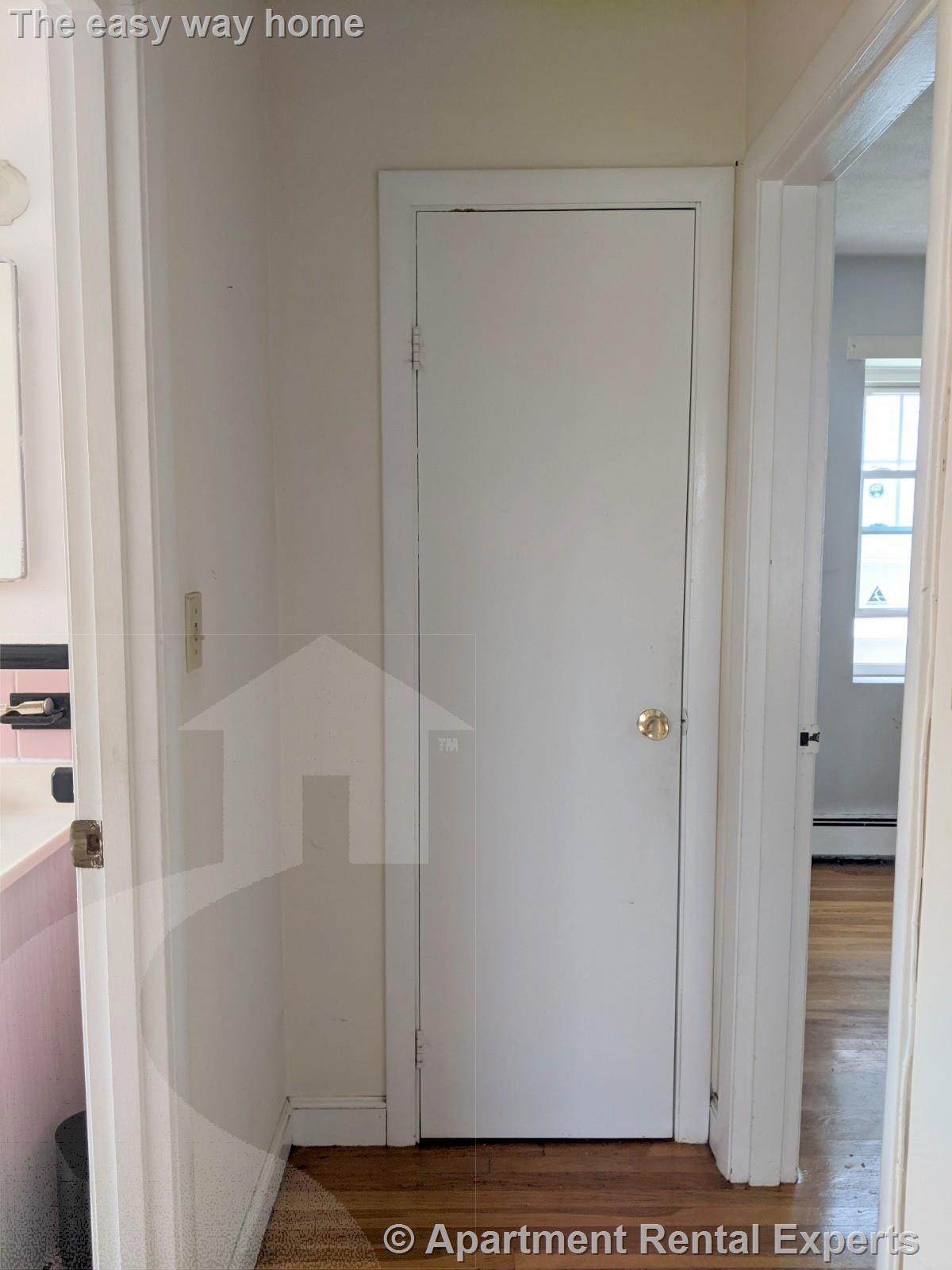 219 Massachusetts Ave, East Arlington