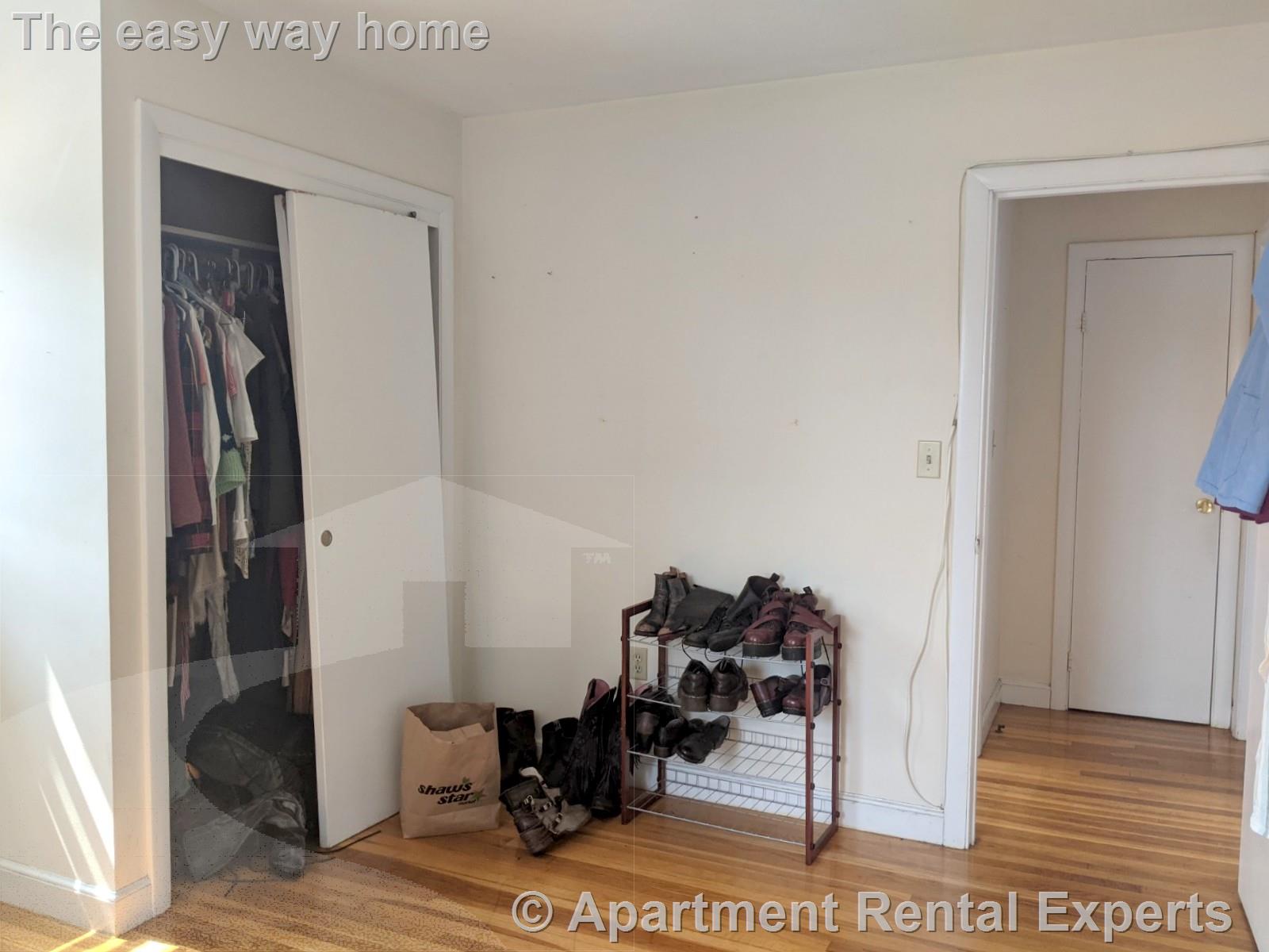 219 Massachusetts Ave, East Arlington