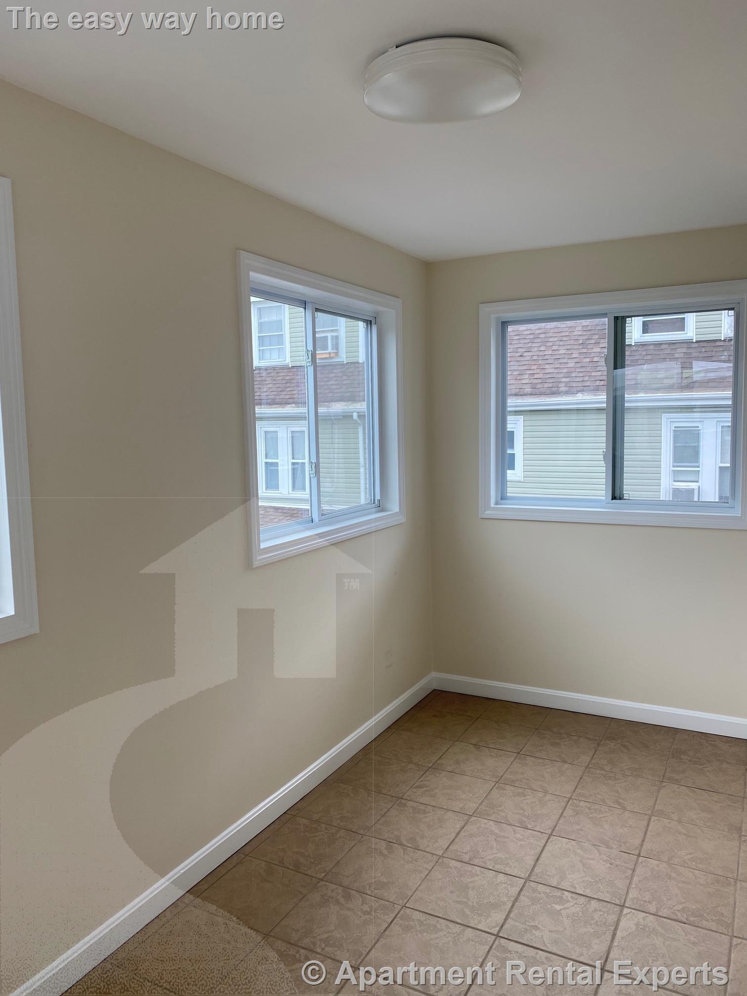 188 Harvard St, Tufts