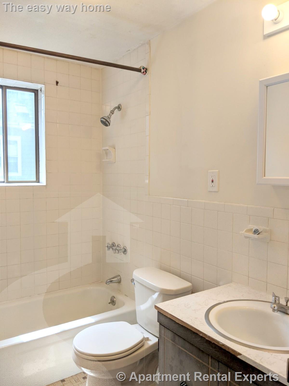 12 Cameron Ave, Davis Square