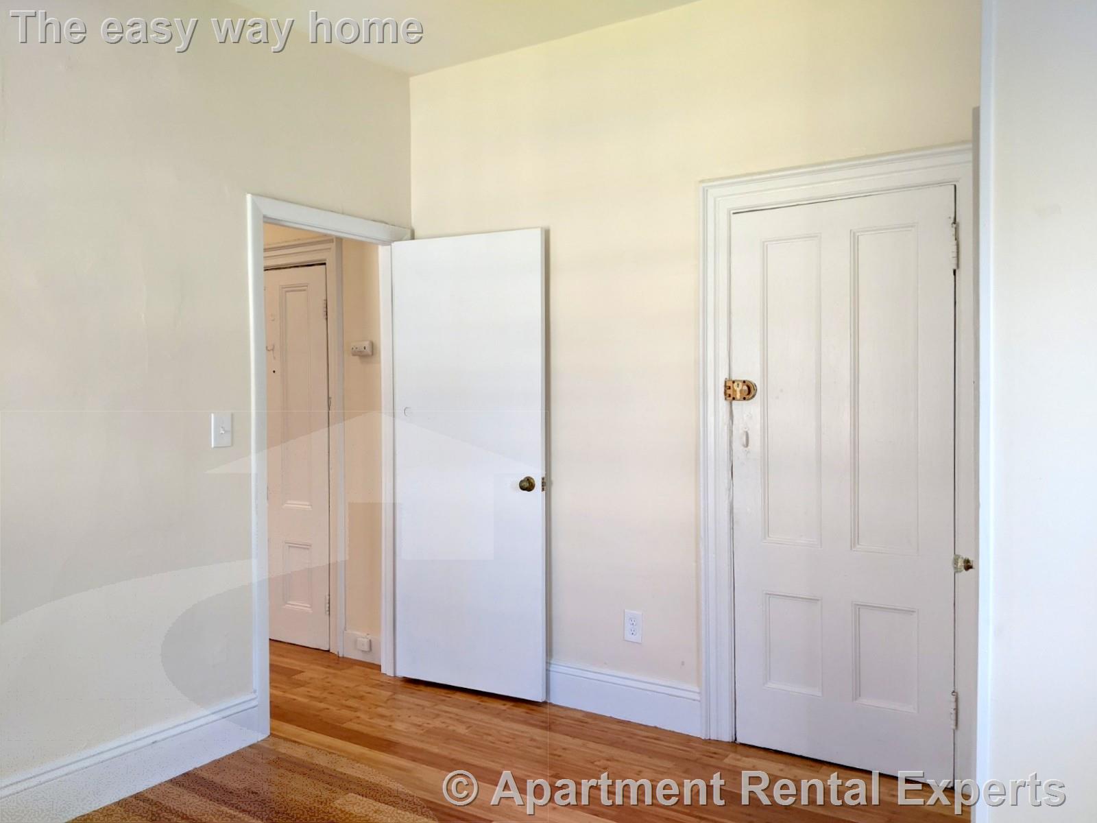 19 Cameron Ave, Davis Square