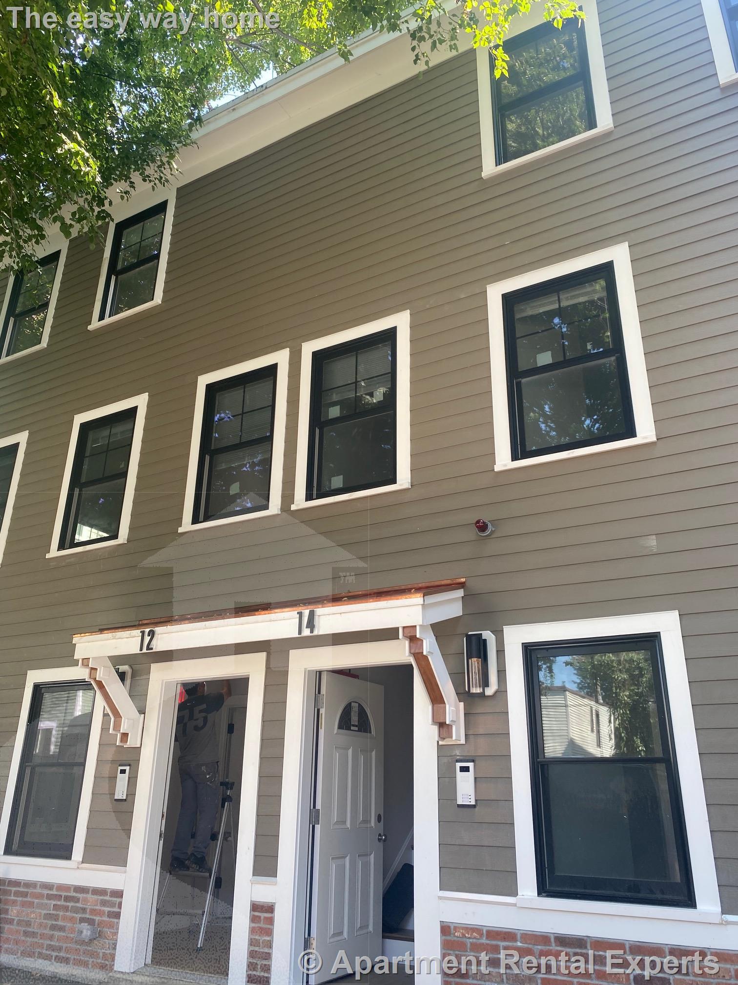 14 Lopez Ave, East Cambridge