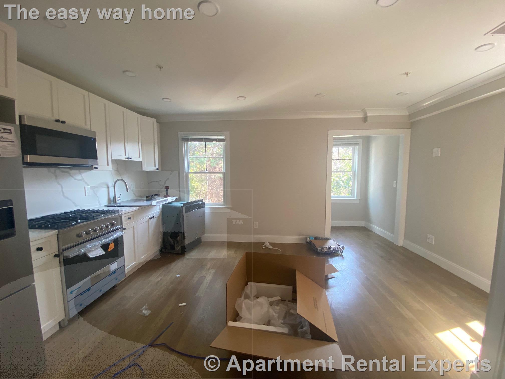 14 Lopez Ave, East Cambridge