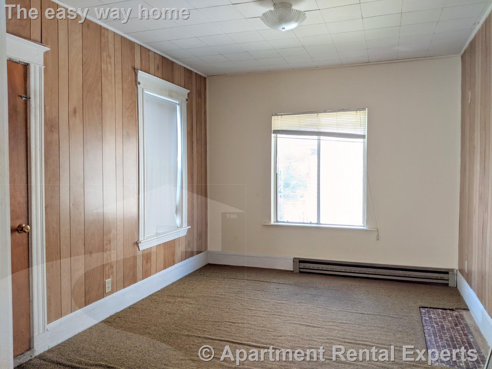 99 Central St, Spring Hill