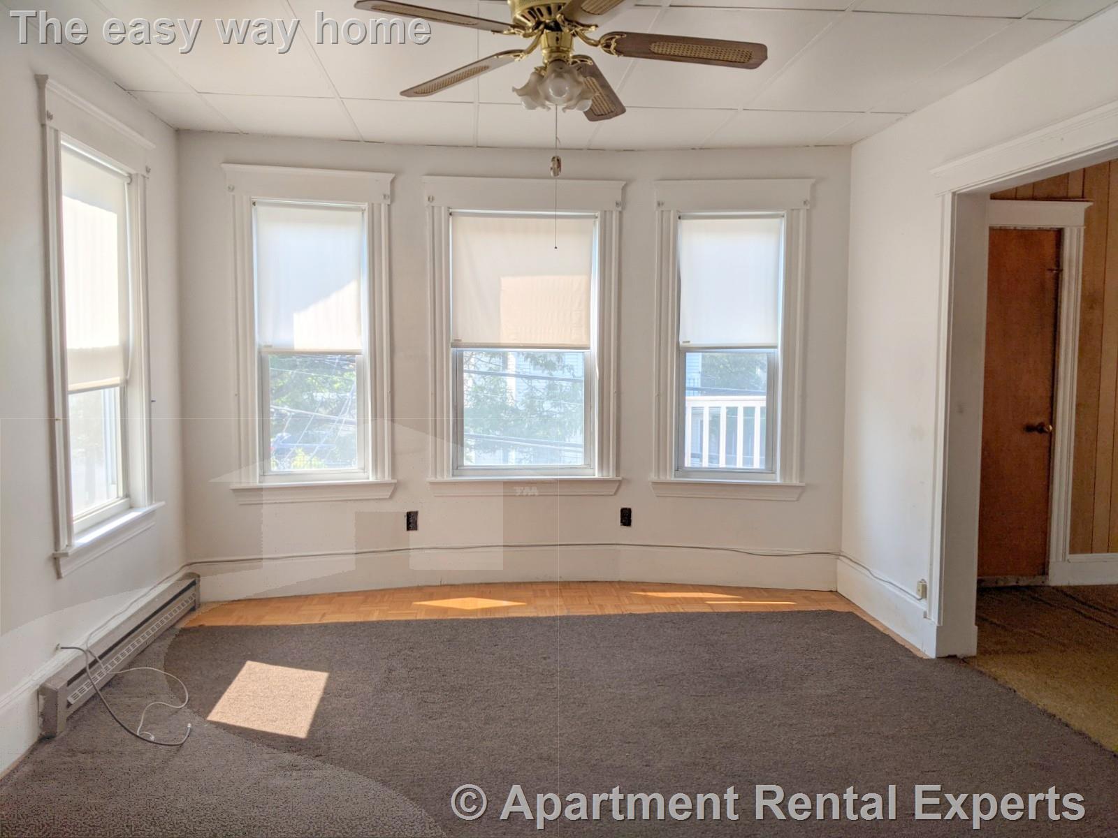 99 Central St, Spring Hill