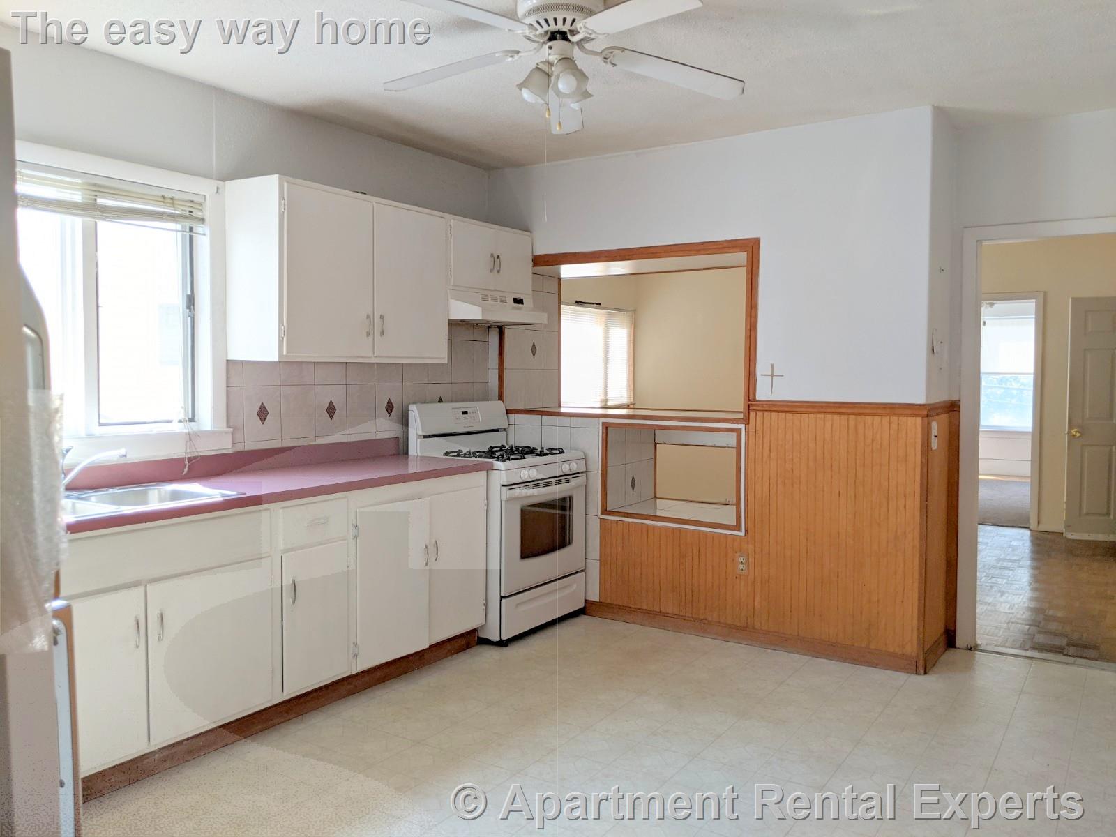 99 Central St, Spring Hill