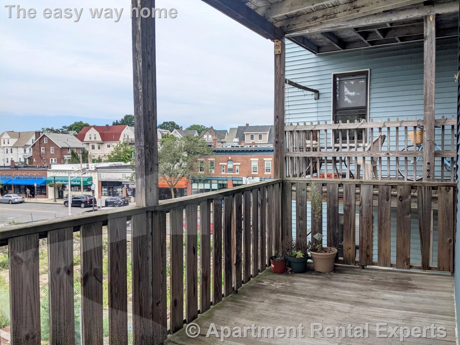 3-5 Newbury St, Teele Square