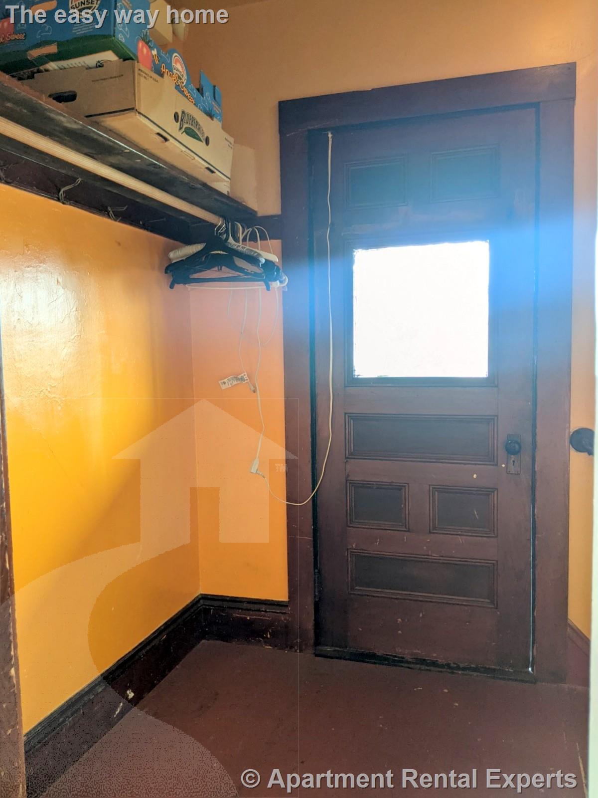 3-5 Newbury St, Teele Square