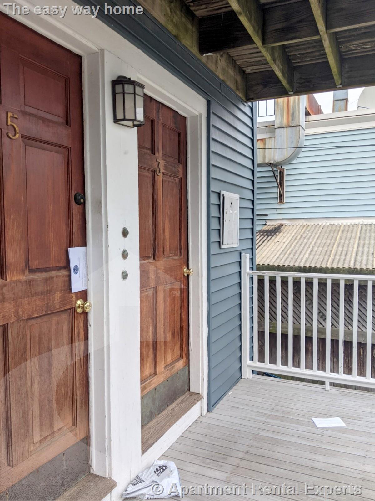 3-5 Newbury St, Teele Square