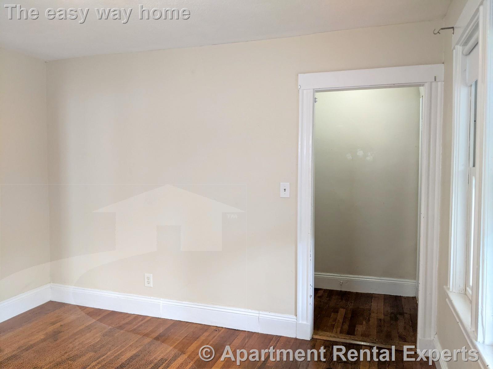 25 Boulevard Rd, East Arlington